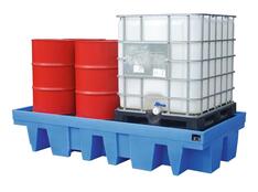 Polyethylen-Auffangwanne mit Einfahrtaschen und PE-Palette, BxTxH 1350x2560x500 mm, blau, Auffangvolumen 1000 l, Gewicht 118 kg, Tragl. 2500 kg
